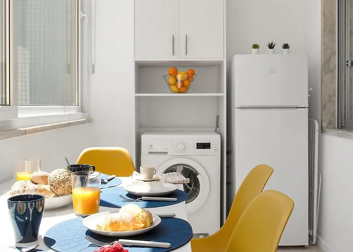 Apartament Bright In - 3 Bedrooms By Lisbeyond