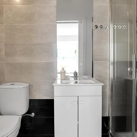 Bright In - 3 Bedrooms Лиссабон
